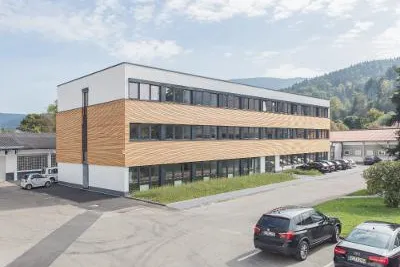 Bild: Neues Bürogebäude für August Faller KG - Statement für Nachhaltigkeit