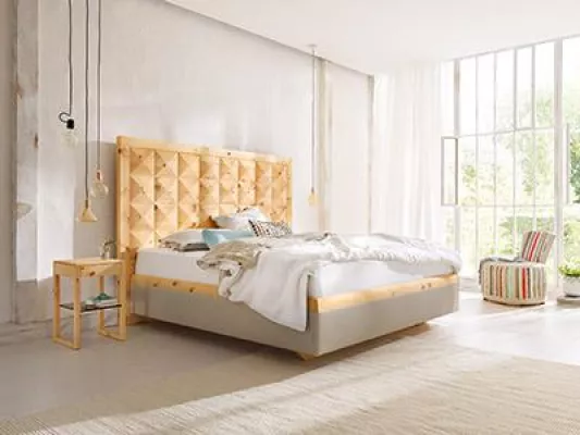 Beeindruckende Massivholzmöbel auf Deutschlands größter Messe für Bauen, Einrichten und Wohnen Bild: Beeindruckende Massivholzmöbel auf Deutschlands größter Messe für Bauen, Einrichten und Wohnen