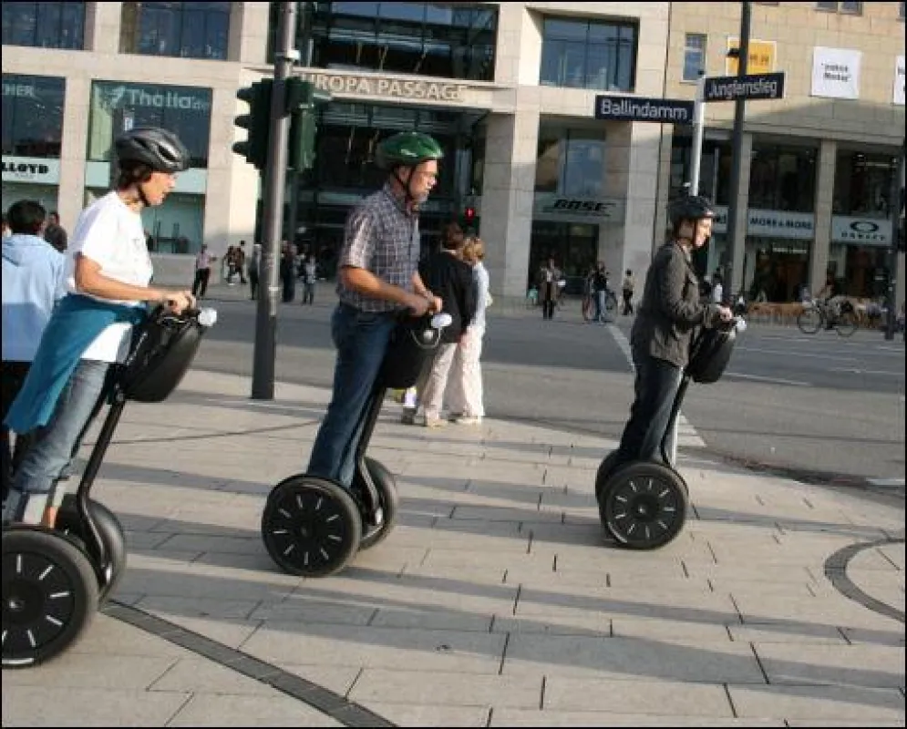 Segway: sicher fahren mit Helm