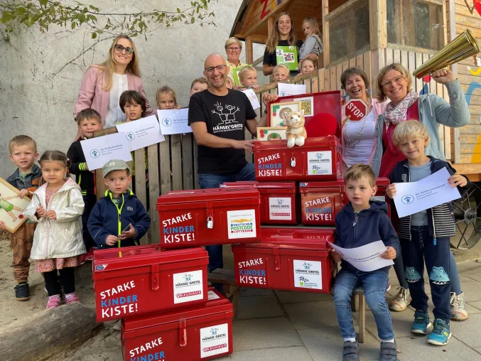 Deutsche Kinderschutzstiftung Hänsel+Gretel startet Kooperation mit dem Kinderschutzbund in Bayern Bild: Deutsche Kinderschutzstiftung Hänsel+Gretel startet Kooperation mit dem Kinderschutzbund in Bayern