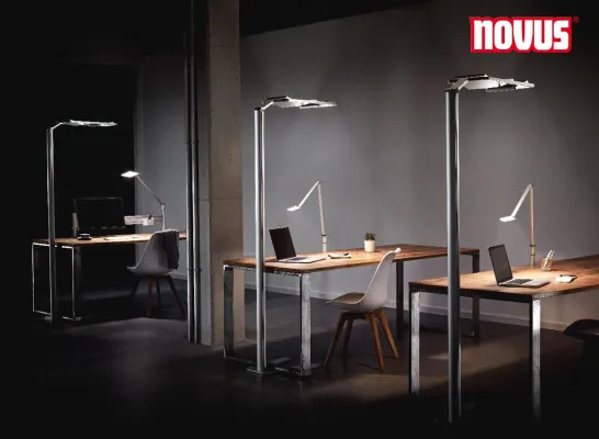 Bild: Stand up for your light – Novus Attenzia Stehleuchten an Rezeptionen