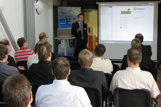Bild: „Gesetzeskonforme“ E-Mail Archivierung und Compliance