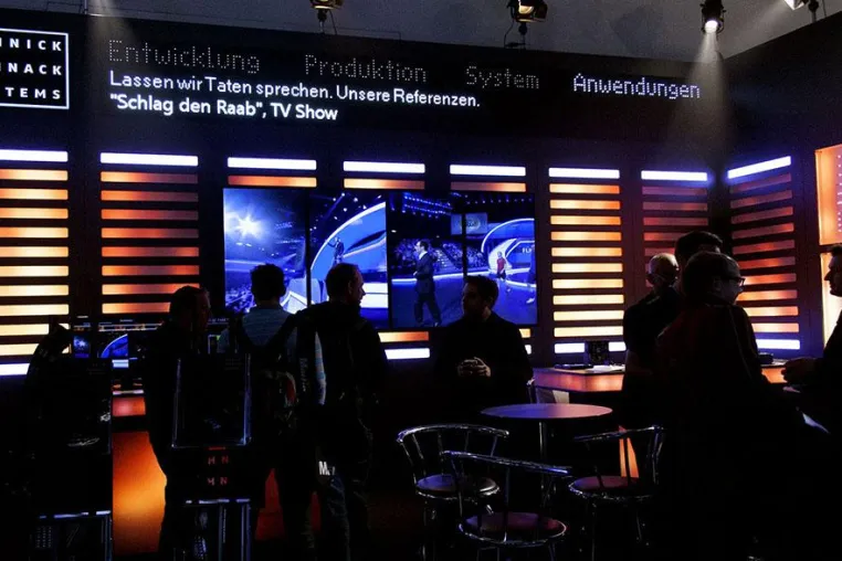 Bild: Lichtinstallationen, Weltneuheiten und Workshops –Schnick-Schnack-Systems auf der Prolight + Sound 2013