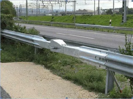 Österreich sperrt linke Autobahnspur für Laster Bild: Österreich sperrt linke Autobahnspur für Laster