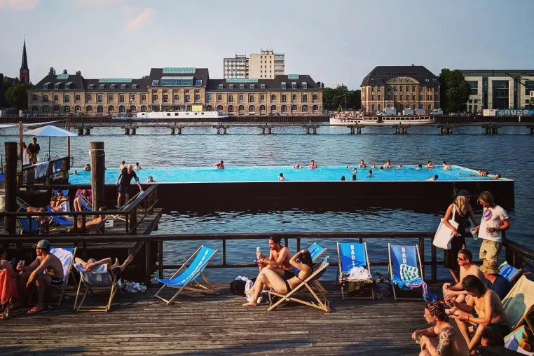 Bild: Heißer Citytrip feuchtfröhlich – Die coolsten Stadt-Gewässer für ordentlich Sommer-Action
