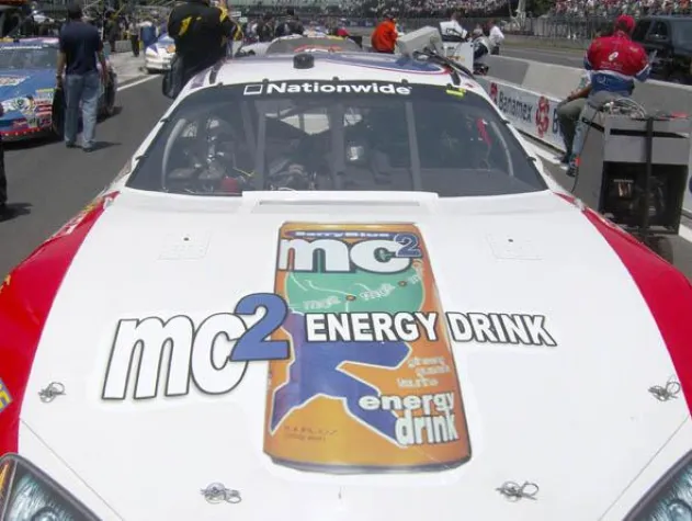 Bild: Beverage Plus präsentierte MC2 Energy Drink beim NASCAR Rennen in Mexico City