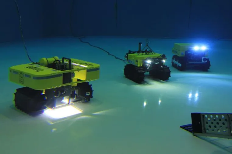 Bild: Unterwasserroboter soll nach einem Jahr in der arktischen Tiefsee auftauchen