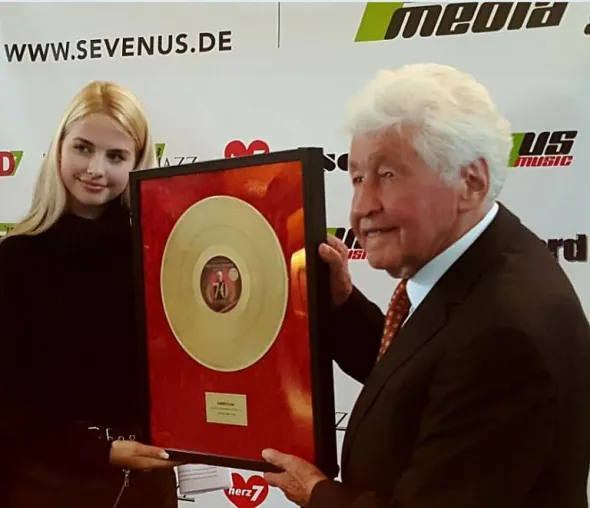 70 Jahre Tonaufnahmen: Goldener Lifetime Award für Gotthilf Fischer! Bild: 70 Jahre Tonaufnahmen: Goldener Lifetime Award für Gotthilf Fischer!
