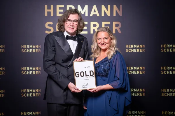 Bild: Susanne Christensen bewegt Publikum beim Speaker Slam mit Appell zur Selbstbeziehung