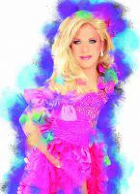 Bild: Travestie-Star ANGY:  Mit High-Heels und Humor