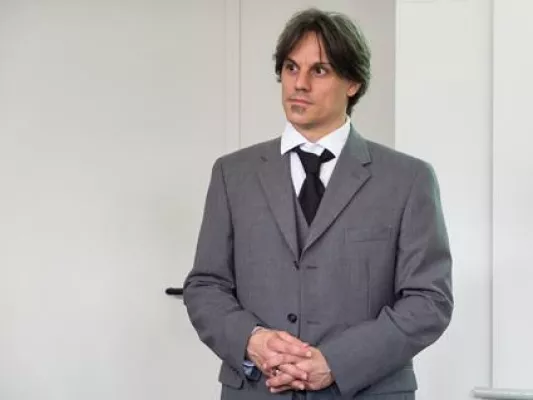 Bild: Ich + Du = Wir - Prof. Egold referiert in Antrittsvorlesung über Soziale Identifikation in Organisationen