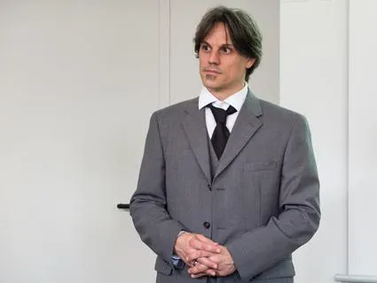 Bild: Ich + Du = Wir - Prof. Egold referiert in Antrittsvorlesung über Soziale Identifikation in Organisationen