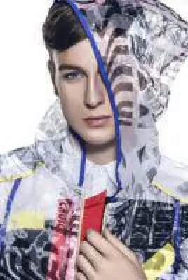 Bild: Looking Sharp - die Hongkonger Online-Plattform iSTYLEUP für junge Modedesigner