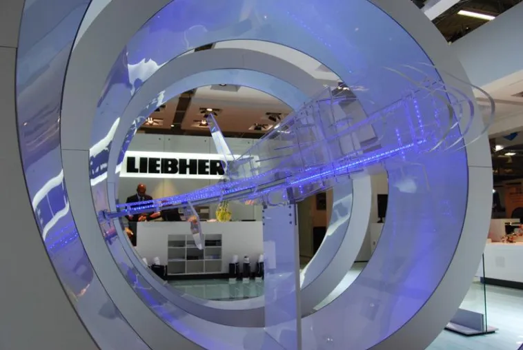 Bild: Liebherr-Aerospace & Transportation SAS vertraut bei Messe-Auftritt erneut auf plan-j