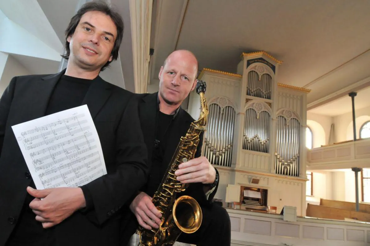 Ralf Benschu, Saxophon und Jens Goldhardt, Orgel konzertieren in Zwiesel