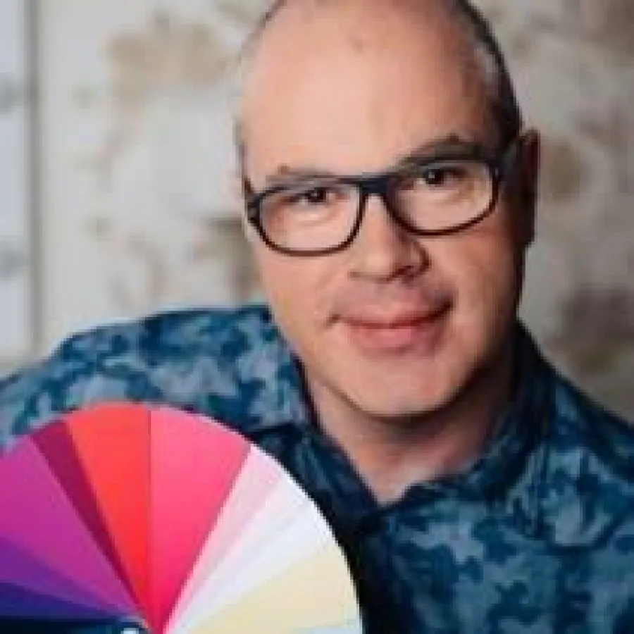 Manfred Schieler, Farb- und Stilberater bei L(i)ebe Deine Farben