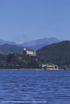 Bild: Die drei “Paradiese auf Erden” der Fürsten Borromeo - Rocca di Angera, Isola Bella und Isola Madre