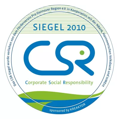 Bild: CSR-Siegel: surma erhält Auszeichnung für gesellschaftliches Engagement
