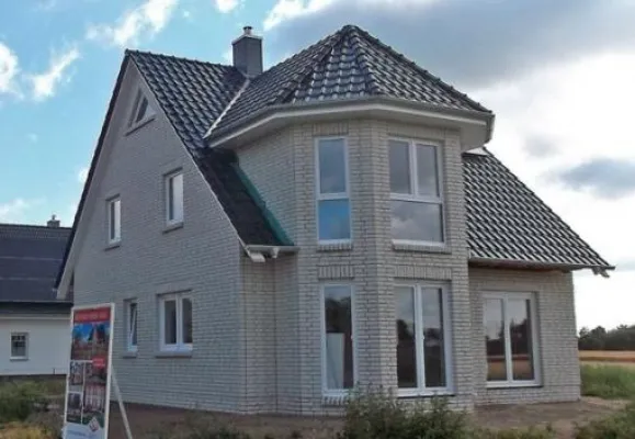 Bild: Exklusivhaus mit Turm | Hausbesichtigung am 11./12. Juli in 23881 Borstorf