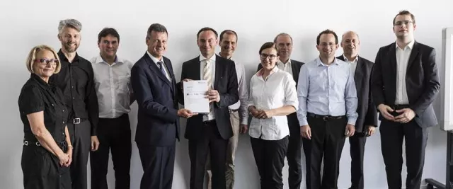 Bild: Virtual technology center for efficient solar cells