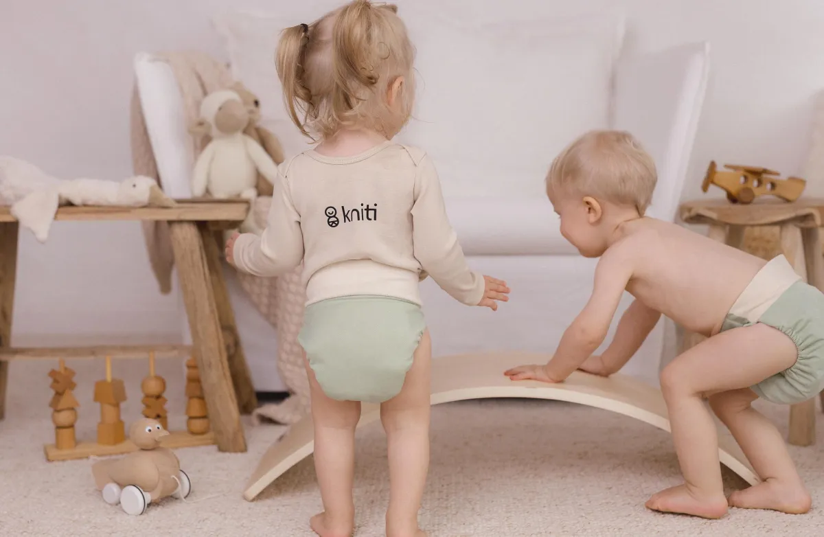 Die kniti für jedes Kind! ? Die textile Hightech Windel. Mehr Zukunft, weniger Müll. (© MeMi Textiles GmbH)