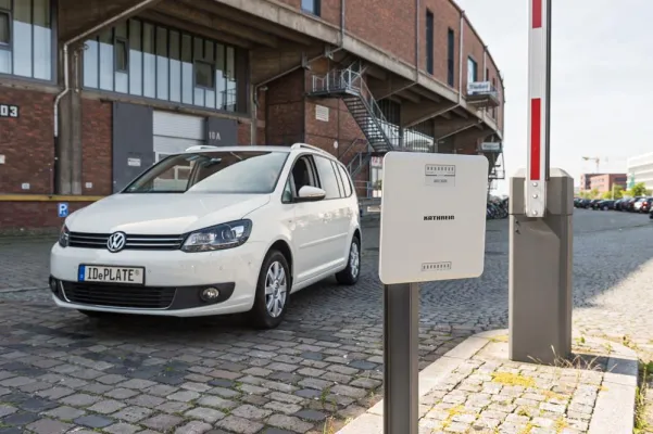 Bild: Kathrein RFID und Tönnjes E.A.S.T. schließen Kooperationsvertrag