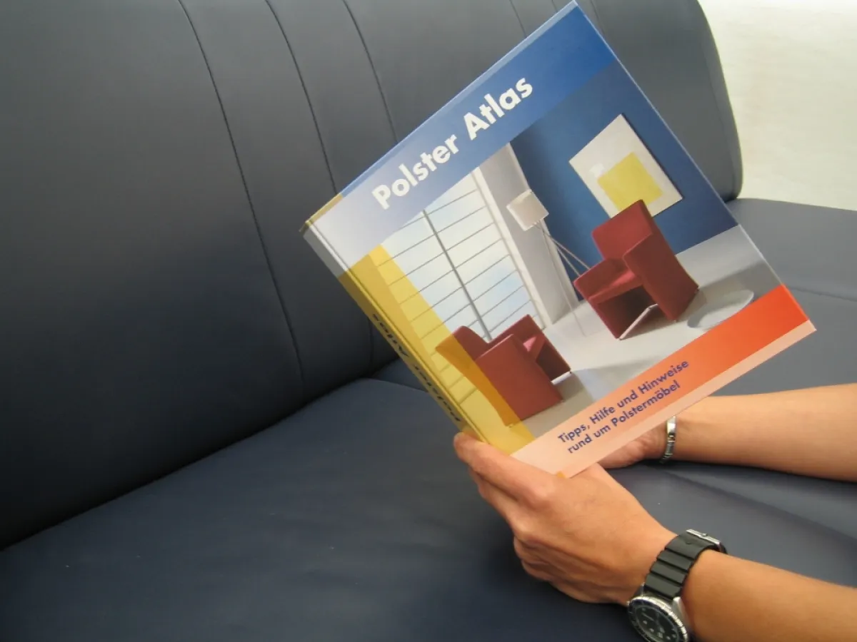 Fachgerechte Beurteilungen von Reklamationen an Polstermöbeln mit Hilfe des Polster Atlas