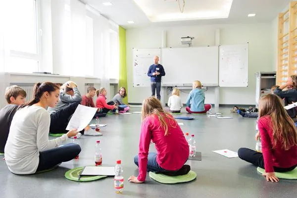 „Hier ist man nicht die oder der Einzige“ – Geschwisterkinder im Fokus Bild: „Hier ist man nicht die oder der Einzige“ – Geschwisterkinder im Fokus