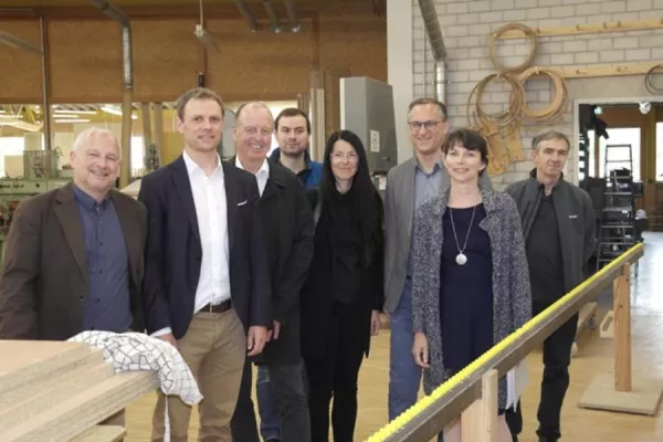 Bild: Ausbildungspartnerschaft zwischen Liebenauer BBW und Hymer geplant