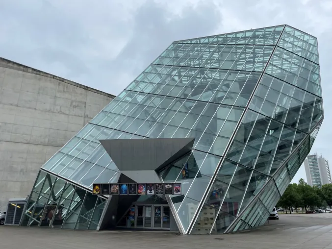 Bild: Ab Ende Februar heißt es wieder „Film ab“ – IMAXXAM verkündet neuen Mieter für den Kristallpalast Dresden