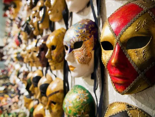 Bild: Karneval in Viareggio