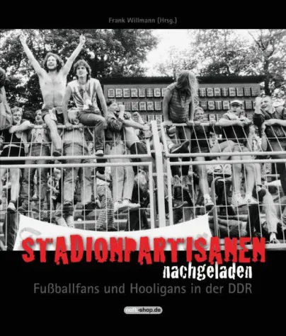 Frank Willmann wieder mit Stadionpartisanen nachgeladen unterwegs Bild: Frank Willmann wieder mit Stadionpartisanen nachgeladen unterwegs