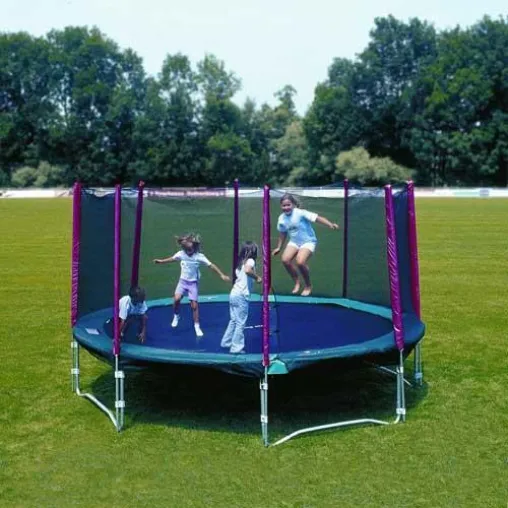 Bild: Jumping Star präsentiert erstes 5-Meter-Trampolin mit Sicherheits-Klettverbindung