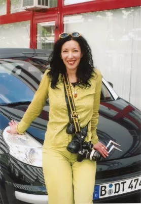 Bild: Think big! – Sharon Adler und AVIVA-Berlin im Portrait des Monats April bei Unternehmerinnenabend.de