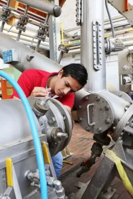 Bild: Carlos Andrés García Velásquez as “Green Talent” at the Fraunhofer WKI