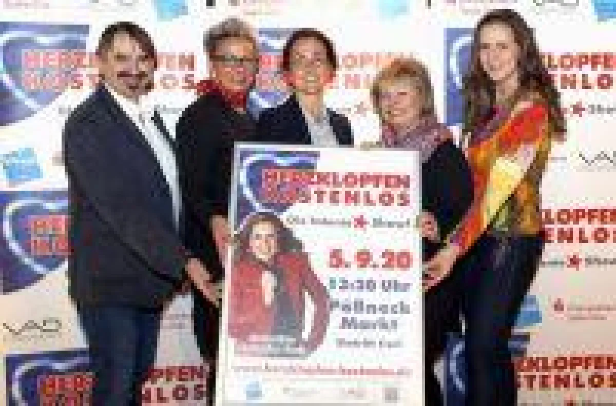 Talente-Show-Team 2020 - Andreas Dornheim, Iris Lukes, Dr. Julia Dünkel, Petra Quermann und Moderatorin Katharina Herz (v. l.)