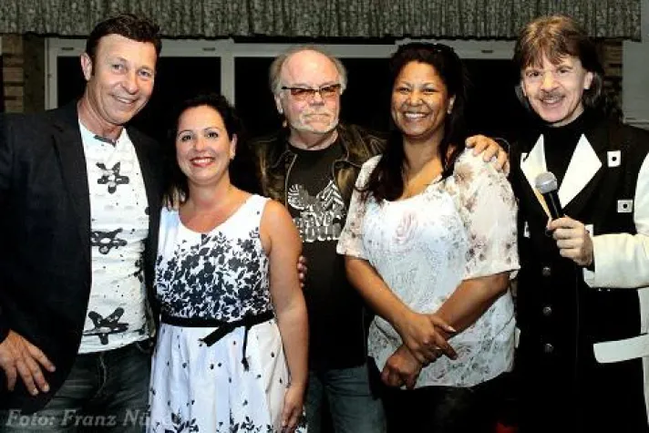 Kult-Hits, Schlager und Daddy Cool in Mike Dee´s Original Kultshow Bild: Kult-Hits, Schlager und Daddy Cool in Mike Dee´s Original Kultshow