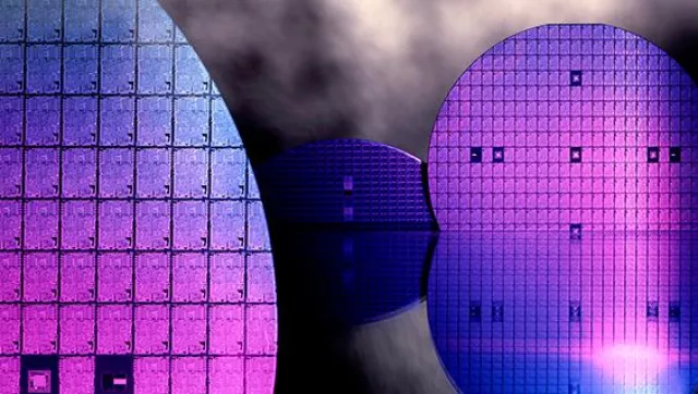 Bild: Busch bei der Entwicklung der neuen Mikrochip-Generation mit dabei