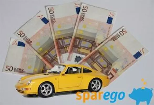 Bild: Bis zum 30.11. die Kfz-Versicherung kündigen