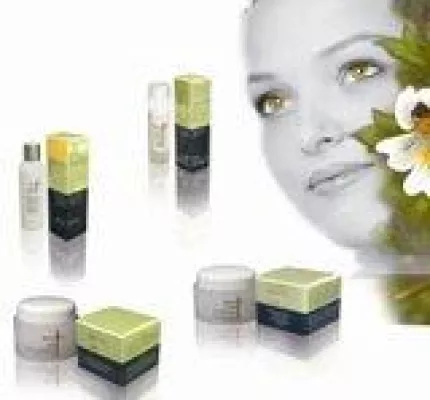 Geheimnisse traditioneller Überlieferungen erwachen in exklusiver Naturkosmetik Bild: Geheimnisse traditioneller Überlieferungen erwachen in exklusiver Naturkosmetik