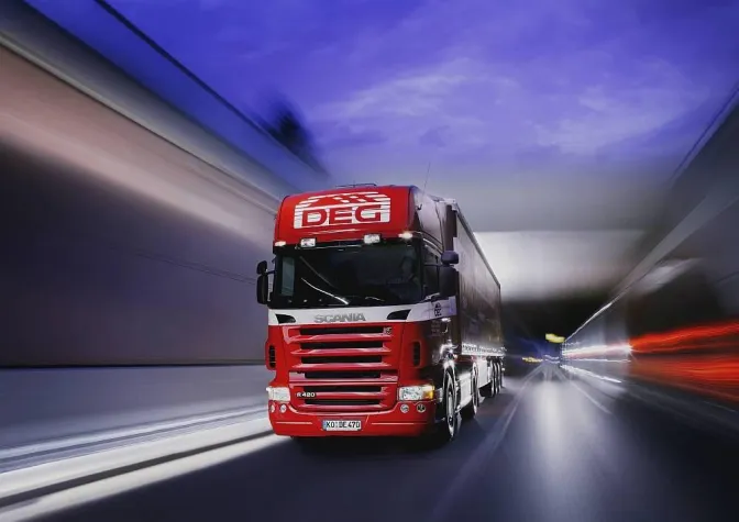 Bild: Winter- oder M+S-Reifen für Nutzfahrzeuge in der kalten Jahreszeit?