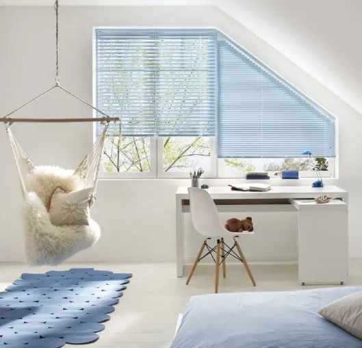 Jalousien für den Innenbereich - praktisch und vielseitig einsetzbar Bild: Jalousien für den Innenbereich - praktisch und vielseitig einsetzbar