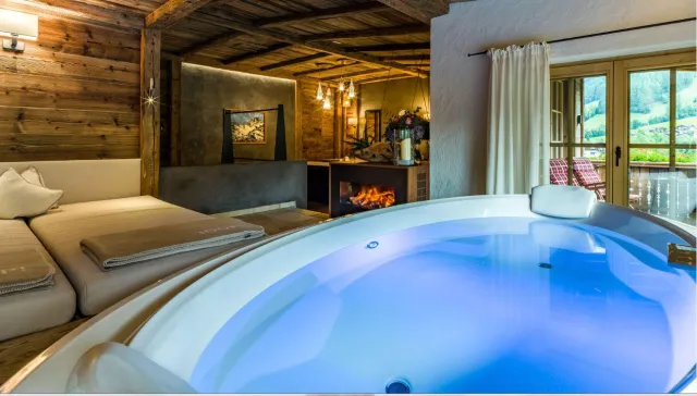 Bild: Mädchen Wellness Tage im 5-SterneSPA-Hotel Jagdhof***** im Stubaital