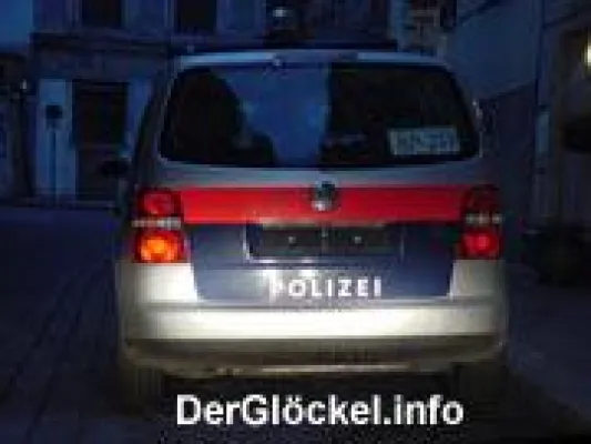 Bild: Polizeifahrzeug der Bundespolizei fehlt Kennzeichen - gleiches Recht für alle?