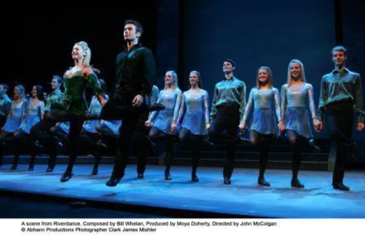 Bild: RIVERDANCE - demnächst auf Abschiedstournee in Deutschland
