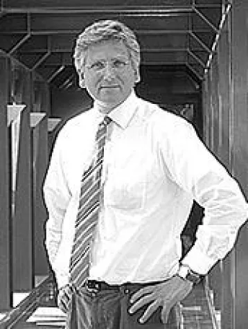 Bild: Wer einmal eine Reise macht, am besten ohne Bargeld - Geldwäscherecht