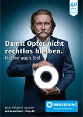 Bild: Zeichen für Opferhilfe: Ingo Lenßen, Simone Thomalla und Katharina Wackernagel unterstützen den WEISSEN RING