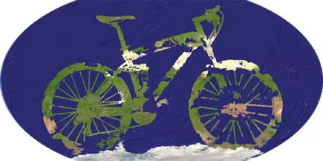 Bild: Über 200 Radfahrer treten für guten Zweck in die Pedale