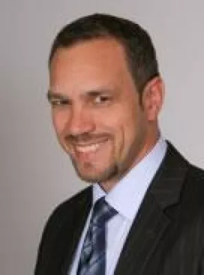 Bild: Außendienstmitarbeiter werden zertifiziert