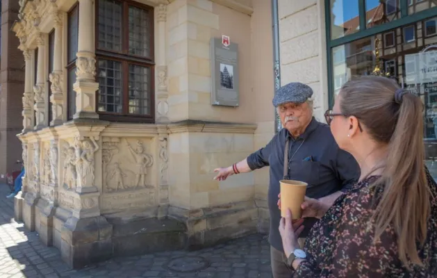 Bild: Neue Leibniz-Tour macht den Universalgelehrten in der Stadt erlebbar